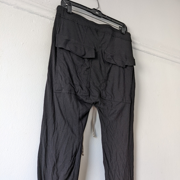 Berlin Joggers - Picture 4 of 5